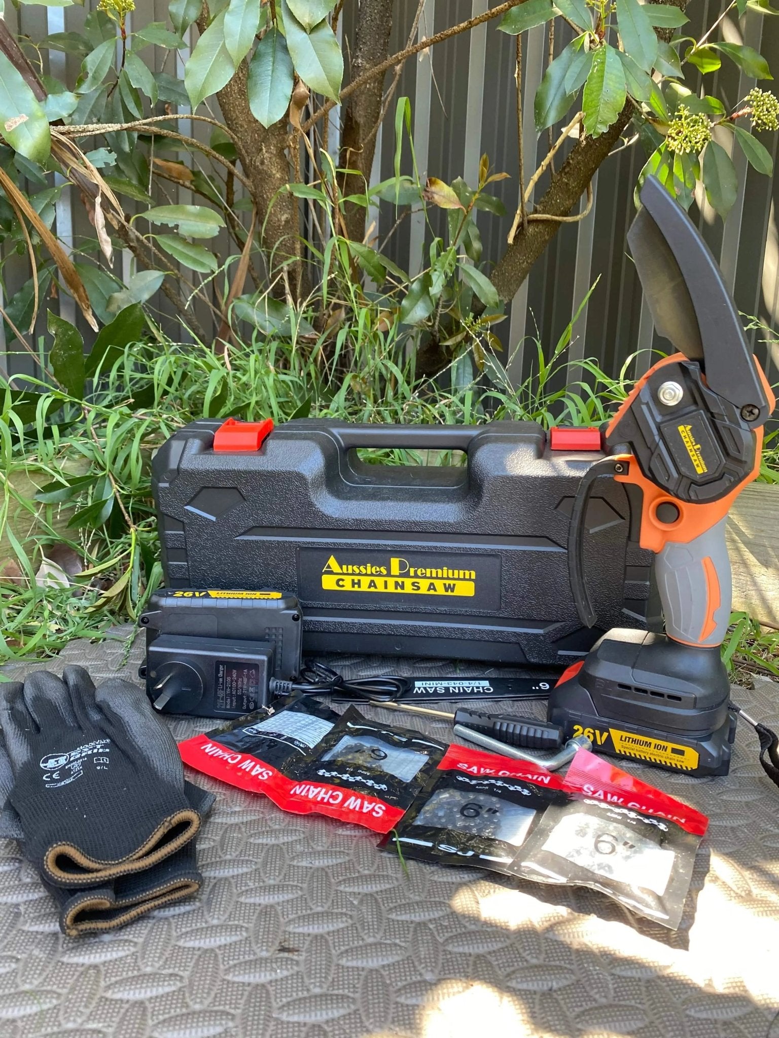 battery-powered chainsaw Australia