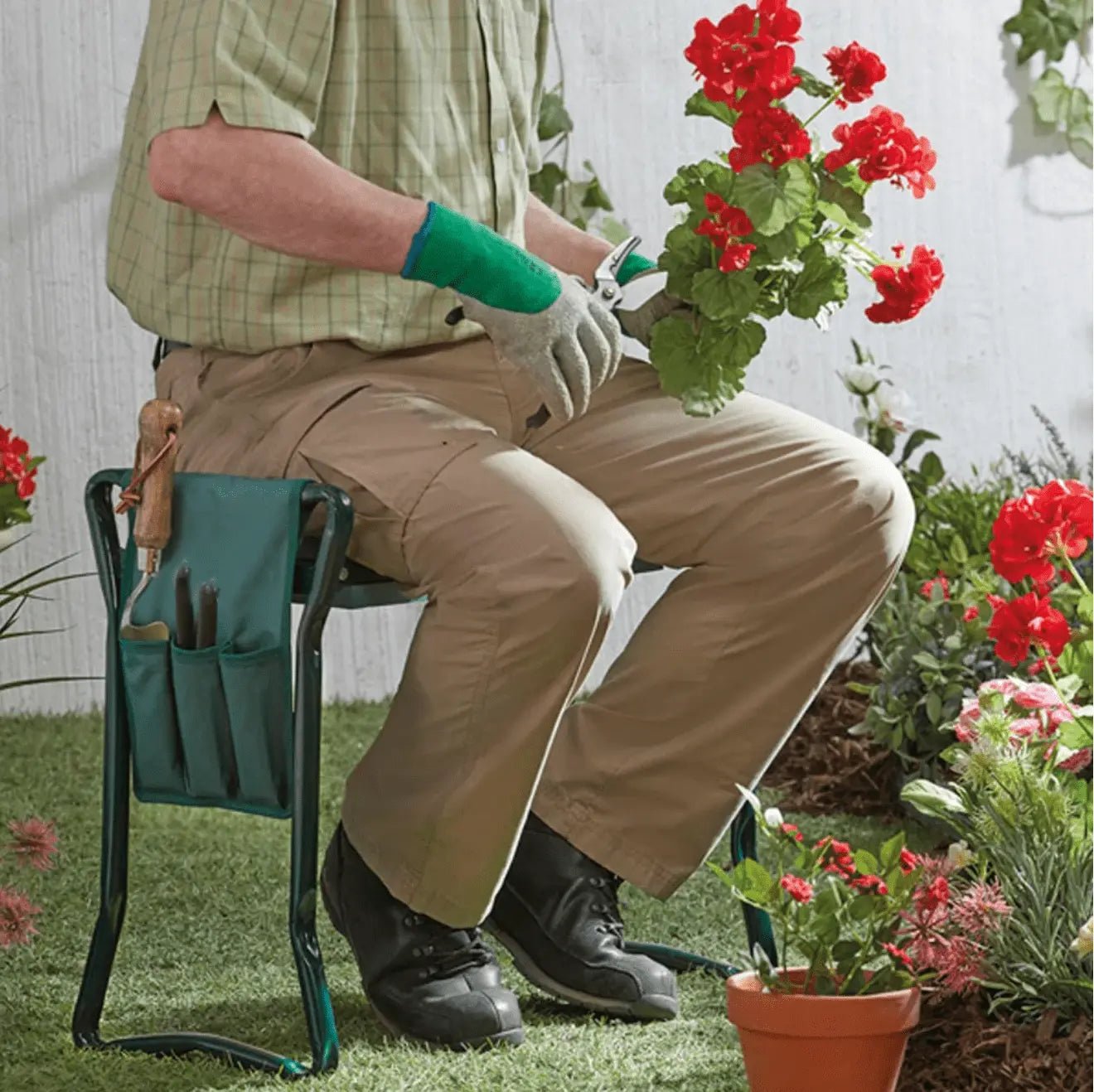 Multi - Purpose Garden Kneeler